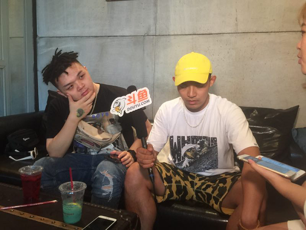 鱼乐现场对话艾福杰尼、黄旭：有些选手根本不是Rapper