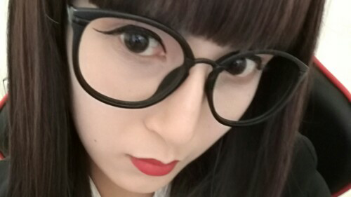 app打开                                      伪娘紫夜空姐制服