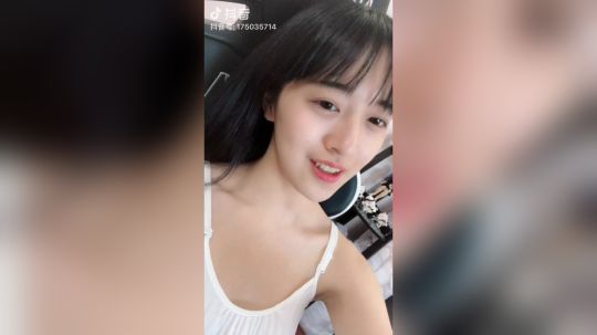 灵性饱满的欢欢